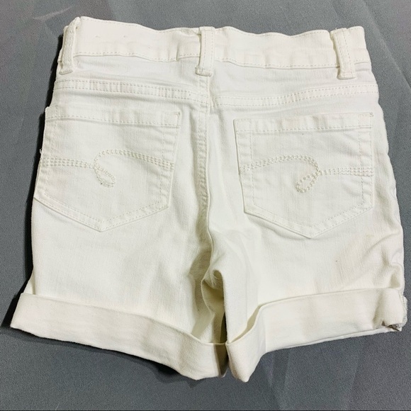Justice girls 8Y white jean shorts - Picture 2 of 3